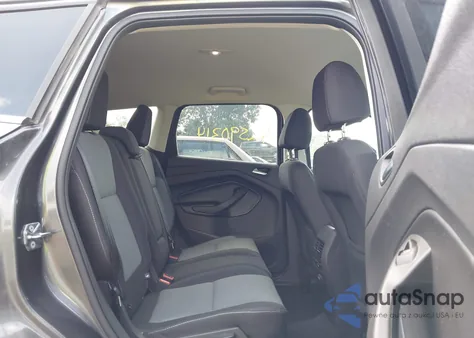 2017 Ford Escape Se z USA, uszkodzony, nr VIN 1FMCU0GD7HUC45713